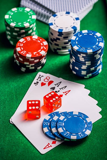 Mobile gaming interface on qqslot777 dana